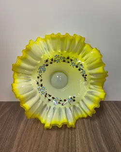 شیرینی خوری لب چین زرد تک نفره