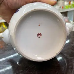 قوری انگوری روس اصل و قدمتدار