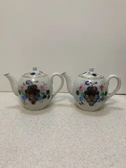 یک جفت قوری انگوری روس اصل قدیمی