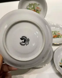 نعلبکی قدیمی