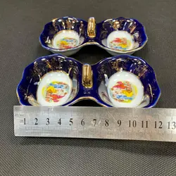 یک جفت نمکدان سه دختر قدیمی طرح چک کاملا سالم و نو طول ۱۲ سانت