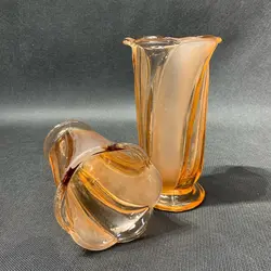 یک جفب گلدان کریستال اصل چک قدیمی ارتفاع ۱۶ سانت کاملا سالم و کم یاب