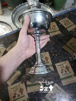 هر عدد چراغ گردسوز جکی روس اصل قدیمی و کم یاب ارتفاع با حباب ۶۰ سانت،جفت نیستند و یکی از آنها روی بدنه مقداری تورفتگی دارد