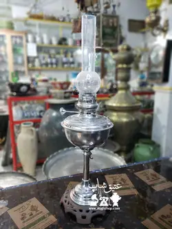 هر عدد چراغ گردسوز جکی روس اصل قدیمی و کم یاب ارتفاع با حباب ۶۰ سانت،جفت نیستند و یکی از آنها روی بدنه مقداری تورفتگی دارد