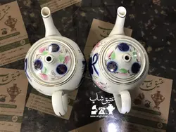 یک جفت قوری گل انگوری روس اصل قدیمی با قدمت بالا مارک داس و چکش سایز شماره چهار کاملا سالم و نو ارتفاع۱۴
