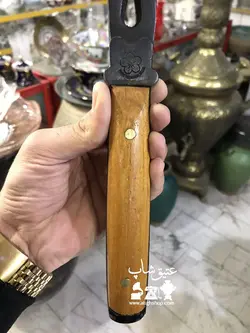 تبر و میخکش فولادی ژاپنی قدیمی دسته چوبی و سنگین وزن کم یاب طول ۳۴ سانت کاملا سالم و نو