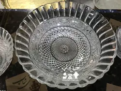 آجیل خوری و دو عدد قندان قدیمی ساخت اندونزی فوق العاده زیبا و کم یاب کاملا سالم و نو (یک عدد پیاله کم دارد از قیمت اصلی کسر شد )