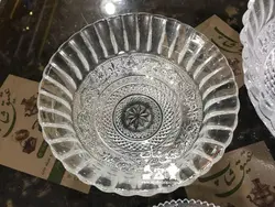 آجیل خوری و دو عدد قندان قدیمی ساخت اندونزی فوق العاده زیبا و کم یاب کاملا سالم و نو (یک عدد پیاله کم دارد از قیمت اصلی کسر شد )