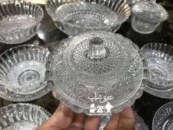 آجیل خوری و دو عدد قندان قدیمی ساخت اندونزی فوق العاده زیبا و کم یاب کاملا سالم و نو (یک عدد پیاله کم دارد از قیمت اصلی کسر شد )