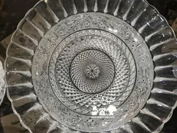 آجیل خوری و دو عدد قندان قدیمی ساخت اندونزی فوق العاده زیبا و کم یاب کاملا سالم و نو (یک عدد پیاله کم دارد از قیمت اصلی کسر شد )