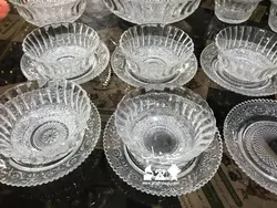 آجیل خوری و دو عدد قندان قدیمی ساخت اندونزی فوق العاده زیبا و کم یاب کاملا سالم و نو (یک عدد پیاله کم دارد از قیمت اصلی کسر شد )