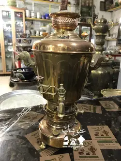 سماور نفتی عالی نسب قدیمی فوق العاده زیبا پرداخت شده کاملا سالم و تمیز قابل استفاده و با دکوراتیوعالی (فقط سرویس سماور جدید )