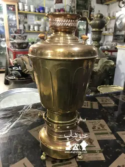 سماور نفتی عالی نسب قدیمی فوق العاده زیبا پرداخت شده کاملا سالم و تمیز قابل استفاده و با دکوراتیوعالی (فقط سرویس سماور جدید )