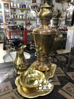 سماور نفتی عالی نسب قدیمی فوق العاده زیبا پرداخت شده کاملا سالم و تمیز قابل استفاده و با دکوراتیوعالی (فقط سرویس سماور جدید )