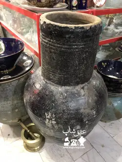 خمره لعابدار قدیمی با قدمت بالا سایز بزرگ ارتفاع ۱ متر قطردهانه ۲۸ دورشکم ۱۷۰