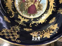 زیر و‌ رو ( قاب و قدح ) لیلی و مجنون قدیمی ساخت چین فوق العاده زیبا پرکار و کم یاب کاملا سالم و نو قطرکاسه ۲۵ بشقاب ۳۱