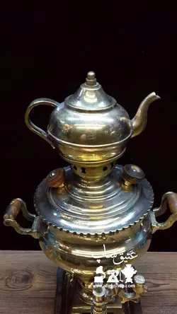 سماور برنجی‌ قدیمی کوچک معروف به لیلا کاملا بکر، ارتفاع ۲۰ سانت ،کم یاب و کلکسیونی