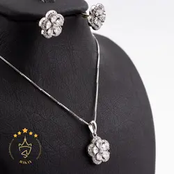 نیم ست نقره ظریف طرح گل نگین دار