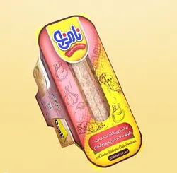 ساندویچ کلاب کالباس مرغ با پنیر ورقه‌ای