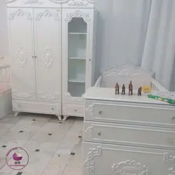 ست کمد و تخت و ویترین سه تیکه اتاق نوزاد