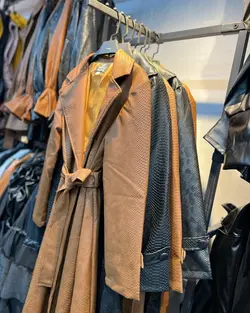 پالتو چرم ماکسی پوسماری بلند - فروشگاه نگین میرکریمی