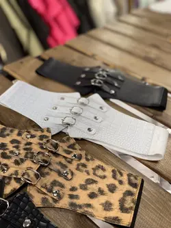 کمربند‌کشی سه سگک