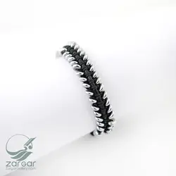 دستبند چرم مهره ای طرح حدید
