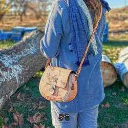 کیف رو دوشی طرح نقشه جهان قدیمی دست دوز