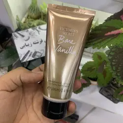 لوسیون بدن ویکتوریا سکرت مدل بیر وانیل – Bare Vanilla - فرشته زیبایی