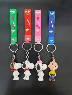 جاسوئیچی/ آویز طرح اسنوپی صورتی