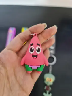 جاسوئیچی/ آویز طرح پاتریک