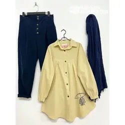 تونیک دختر و چتر