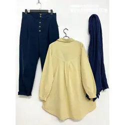 تونیک دختر و چتر