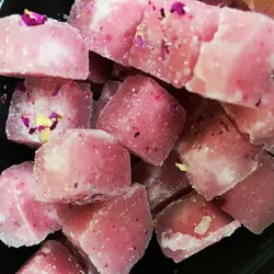 قند طعم دار در انواع طعم ها های گل محمدی، گشنیز و ... - 250 گرم