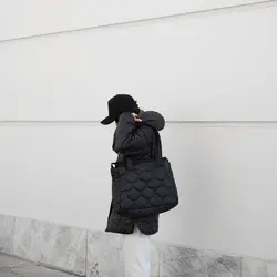 کاپشن بلوبری 🫐