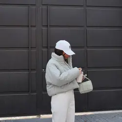 کاپشن کراپ پفی ☁️🤍