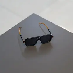 عینک مدادی 2