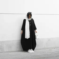 پیراهن دکمه چوبی