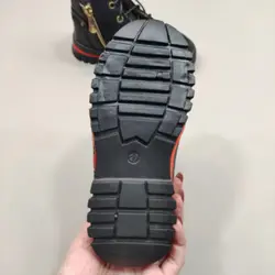 بوت مشکی تو خز Fashion