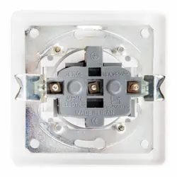 پریز برق ارت دار جهان الکتریک مدل ویترا Jahan Electric Switch And Sockets Vitra White