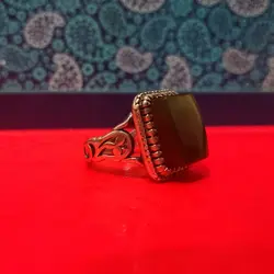 انگشتر یشم یمنی مردانه طرح رهبری کد{10412} - انگشترآنلاین