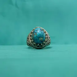 انگشتر فیروزه نیشابوری مردانه دست ساز طرح شاه عباسی تراش عبدالرزاقی کد{10485} - انگشترآنلاین