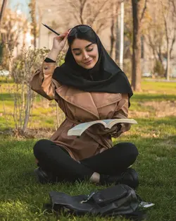 مقنعه نخی  بروجرد تک مشکی ‌(10960)