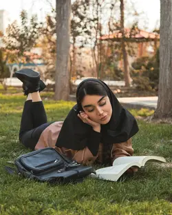 مقنعه نخی  بروجرد تک مشکی ‌(10960)