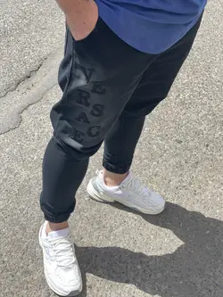 اسلش پارچه جین در  دو برند Versace و Mind