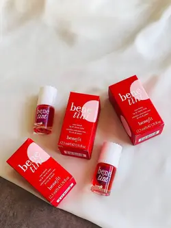 رژلب و رژگونه مایع بنفیت Benefit اصل