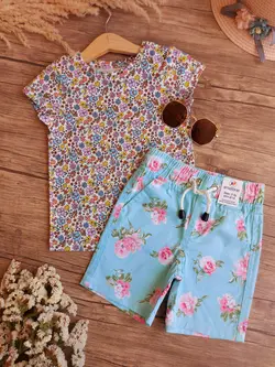 تیشرت وارداتی زنبق - شیک و پیک