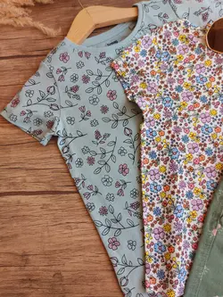 تیشرت وارداتی زنبق - شیک و پیک