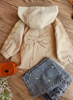 کت بارونی پروانه