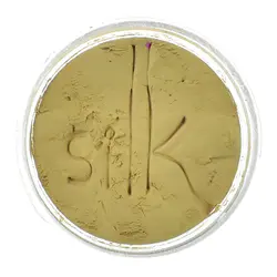 رنگ گریم صورت طلایی مدل Silk